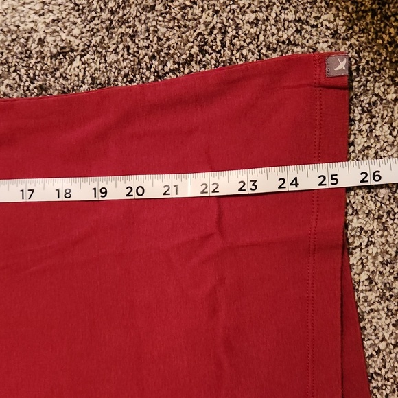 Eddie Bauer V-Neck Top - Picture 7 of 10